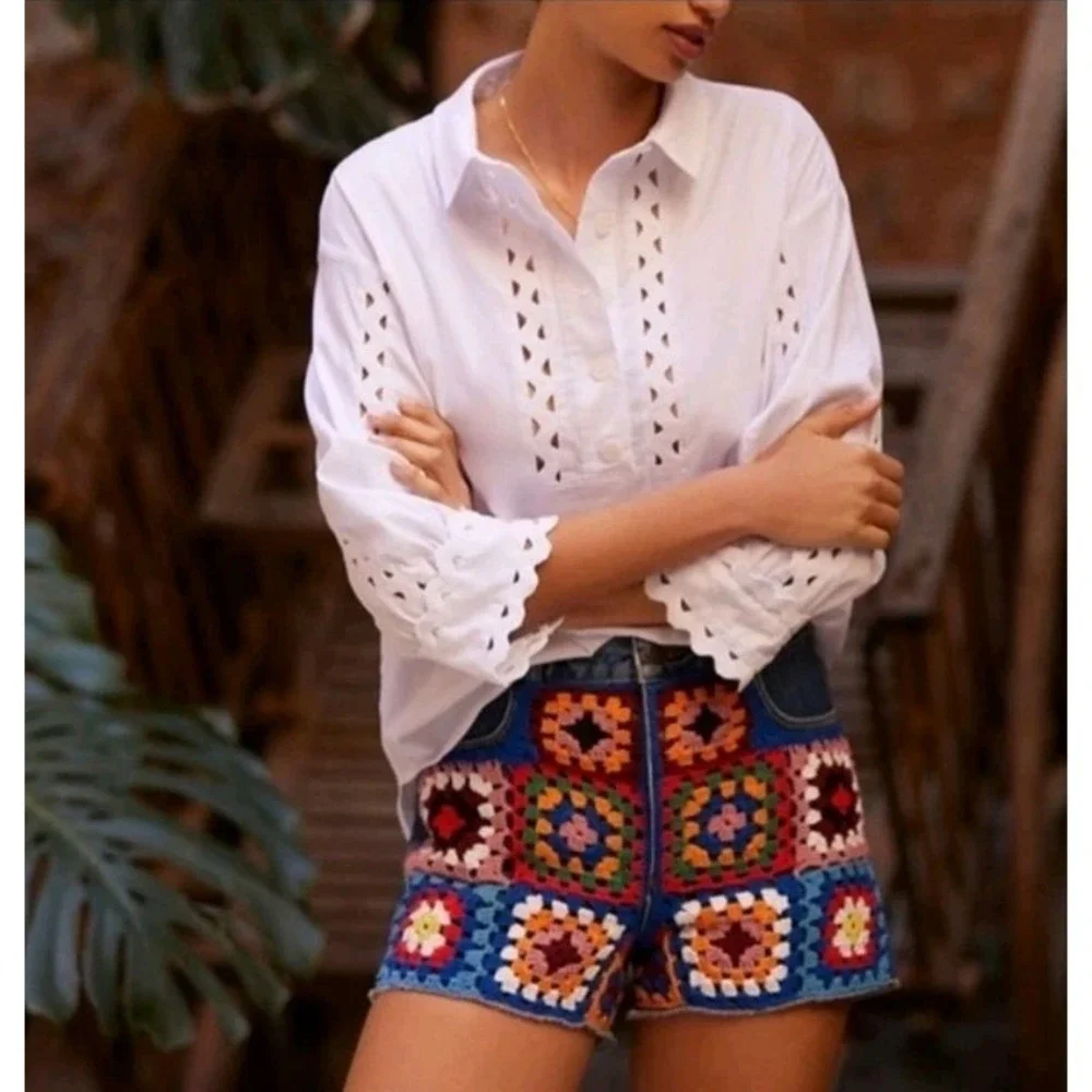 Farm Rio Denim Shorts Crochet Patches Size 29 Granny Square Cut Offs